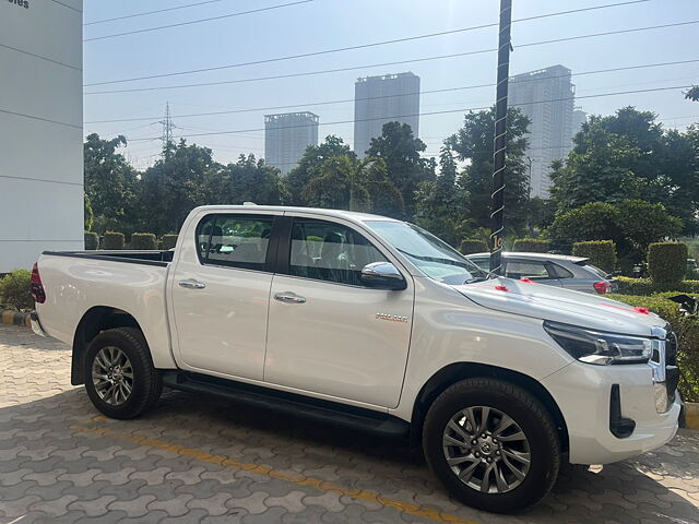 Second Hand Toyota Hilux High 4X4 MT in Jammu