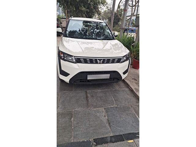 Second Hand Mahindra XUV500 [2015-2018] W6 in Bahraich