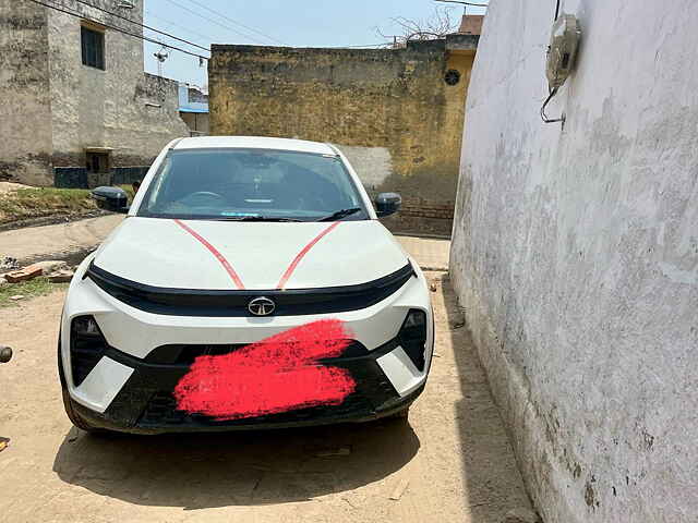 Second Hand Tata Nexon Smart 1.2 Revotron Petrol 5MT in Greater Noida