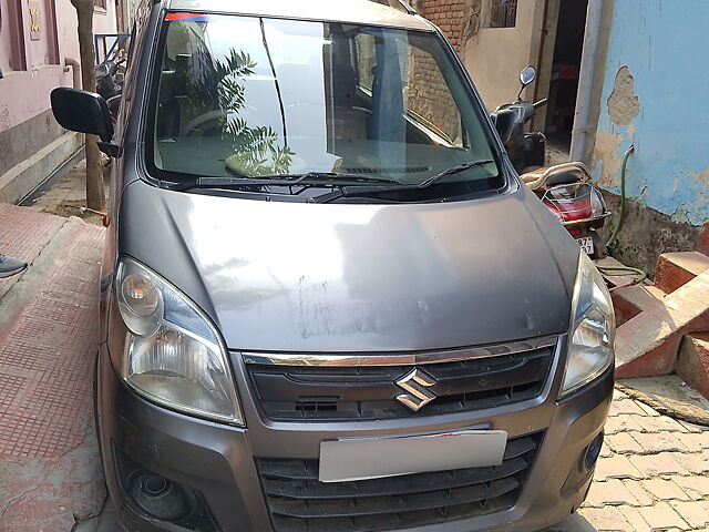 Second Hand Maruti Suzuki Stingray LXi in Aligarh