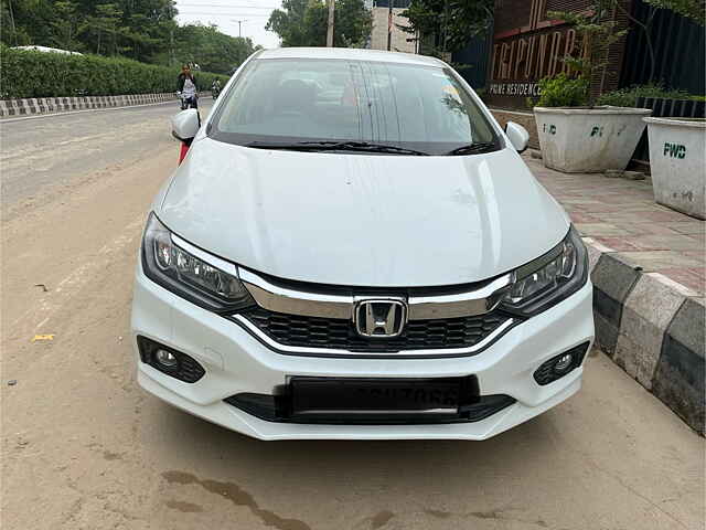 Second Hand Honda City 4th Generation V Petrol in Delhi