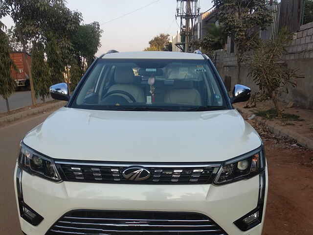 Second Hand Mahindra XUV300 [2019-2024] 1.5 W8 (O) AMT [2019-2020] in Bangalore