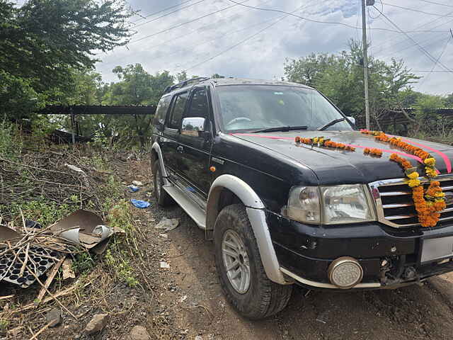 Second Hand Ford Endeavour [2003-2007] XLT 4X2 in Baramati