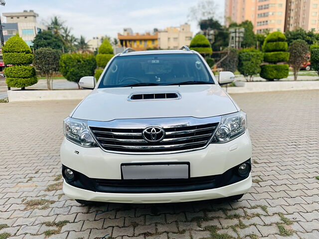 Second Hand Toyota Fortuner [2012-2016] 3.0 4x2 MT in Bangalore