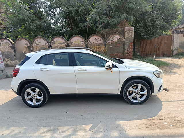 Second Hand Mercedes-Benz GLA [2017-2020] 200 Sport in Delhi