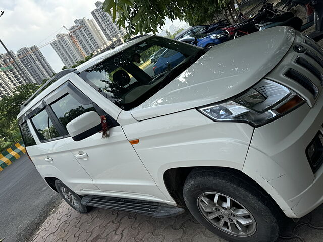 Second Hand Mahindra TUV300 [2015-2019] T8 in Noida