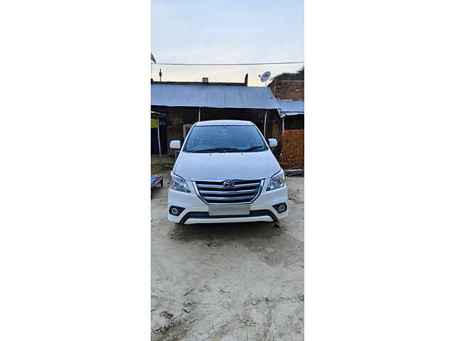 Second Hand Toyota Innova [2009-2012] 2.5 GX 7 STR in Jaunpur