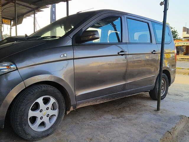 Second Hand Chevrolet Enjoy 1.3 LTZ 7 STR in Mumbai