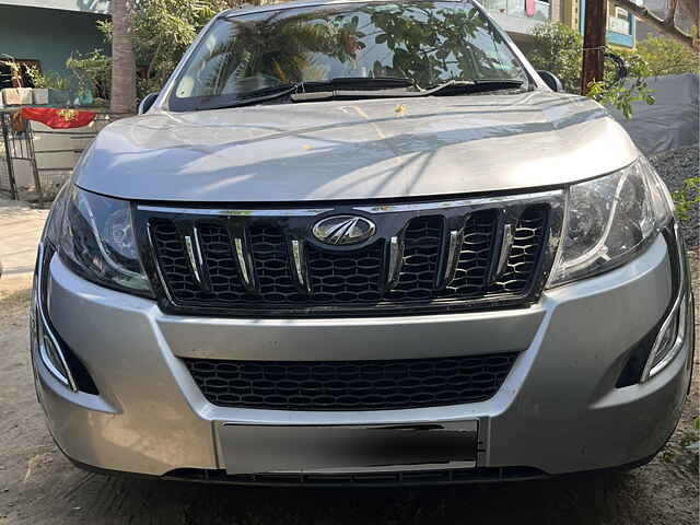 Second Hand Mahindra XUV500 [2015-2018] W6 in Ujjain