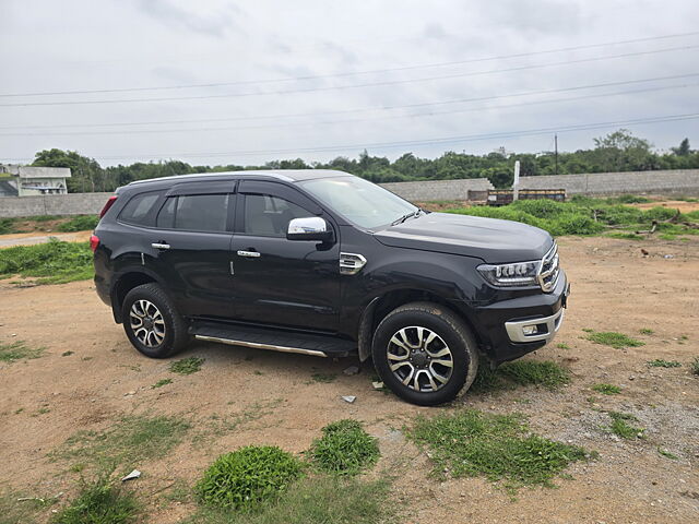 Second Hand Ford Endeavour Titanium Plus 2.0 4x2 AT in Hyderabad