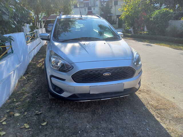 Second Hand Ford Freestyle Titanium 1.2 Ti-VCT in Dehradun