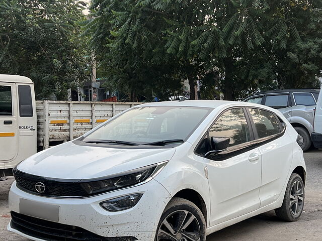 Second Hand Tata Altroz XZ (O) Petrol in Sirsa