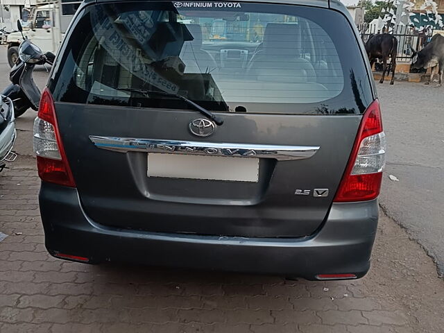 Second Hand Toyota Innova [2013-2014] 2.0 G 8 STR BS-IV in Kutch