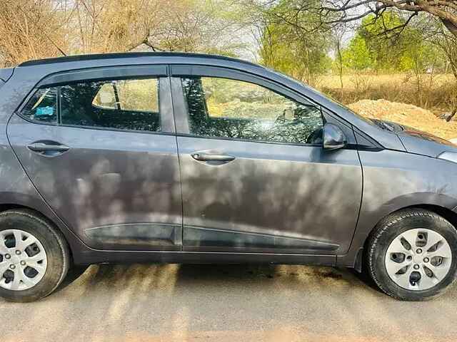 Second Hand Hyundai Grand i10 Sportz (O) 1.2 Kappa VTVT [2017-2018] in Bhind