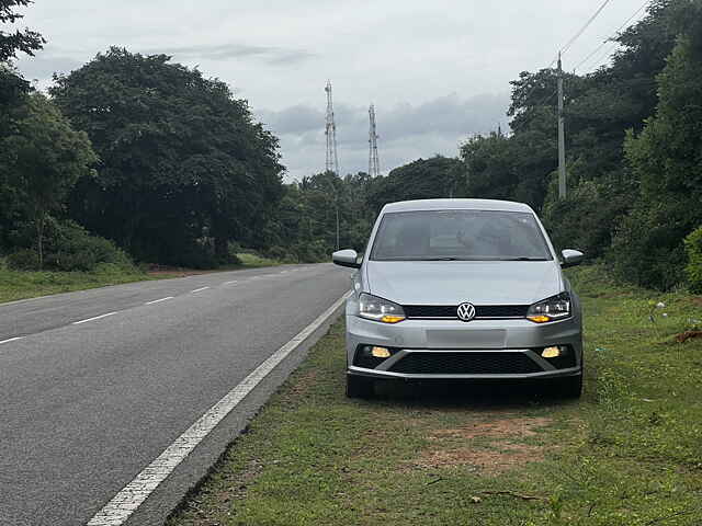 Second Hand Volkswagen Vento Highline Plus 1.0L TSI Automatic in Salem