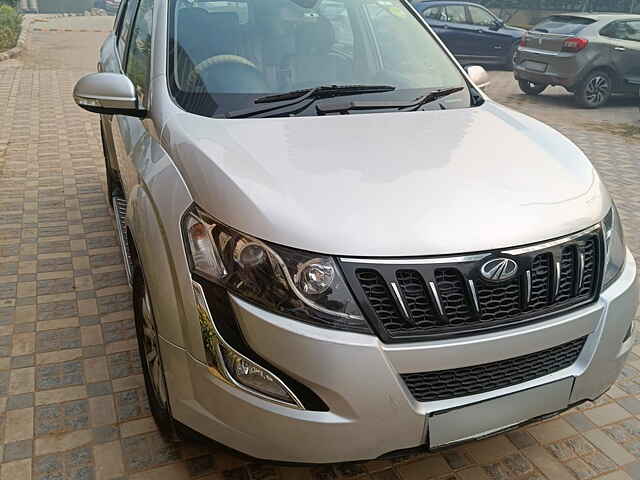 Second Hand Mahindra XUV500 [2015-2018] W10 AWD in Delhi