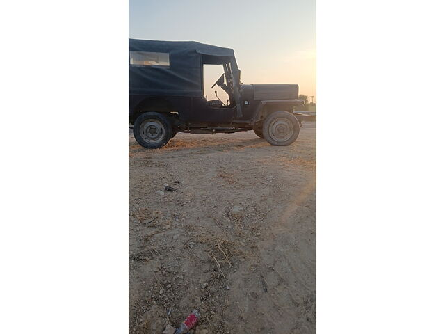 Second Hand Mahindra Voyager Std in Jaisalmer