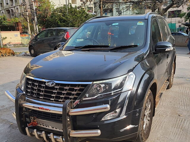 Second Hand Mahindra XUV500 W11 AT in Hyderabad