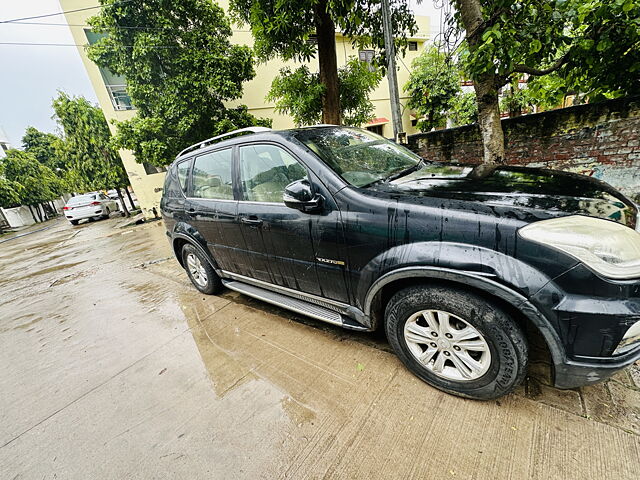 Second Hand Ssangyong Rexton RX7 in Agra