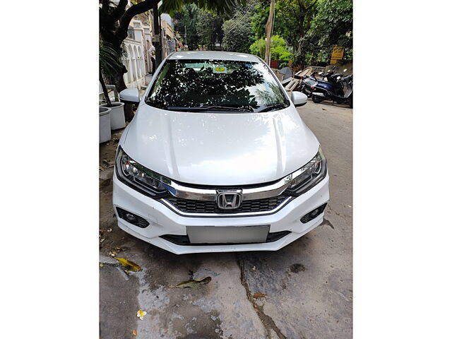 Second Hand Honda City 4th Generation V Petrol in Delhi