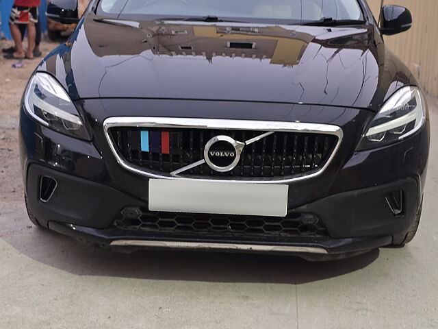 Second Hand Volvo V40 Cross Country [2016-2019] D3 Inscription in Hyderabad