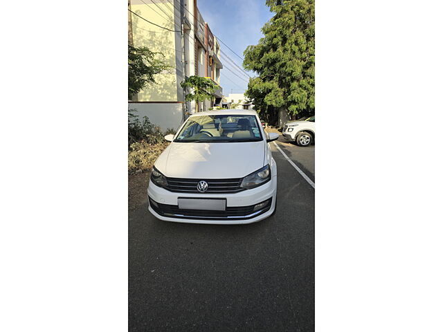 Second Hand Volkswagen Vento [2015-2019] Highline Diesel AT [2015-2016] in Pondicherry