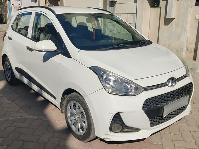 Second Hand Hyundai Grand i10 Sportz U2 1.2 CRDi in Junagadh