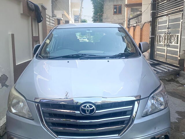 Second Hand Toyota Innova [2013-2014] 2.5 VX 8 STR BS-III in Amritsar