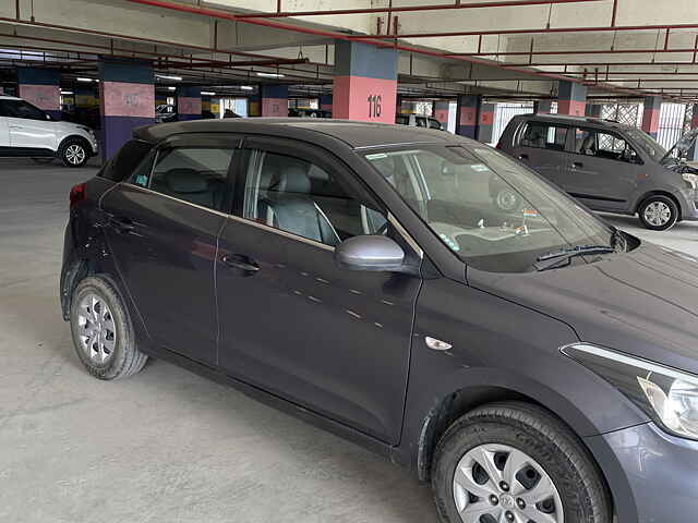 Second Hand Hyundai Elite i20 [2017-2018] Magna Executive 1.4 CRDI in Noida