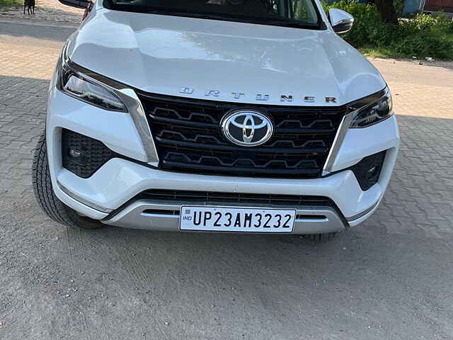 Second Hand Toyota Fortuner 4X4 MT 2.8 Diesel in Delhi