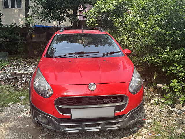 Second Hand Fiat Avventura Emotion Multijet 1.3 in Surat