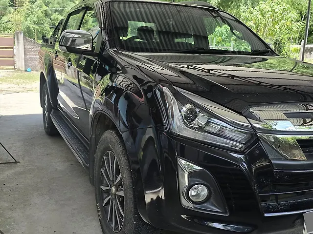Second Hand Isuzu D-Max [2021-2024] V-Cross Z 4x4 MT in Itanagar