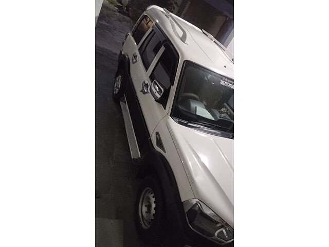 Second Hand Mahindra Scorpio Getaway 4WD BS IV in Ujjain