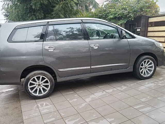 Second Hand Toyota Innova [2013-2014] 2.5 VX 7 STR BS-IV in Patiala