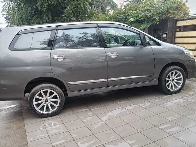 Second Hand Toyota Innova [2013-2014] 2.5 VX 7 STR BS-IV in Patiala