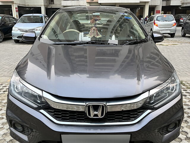 Second Hand Honda City 4th Generation V Petrol in Noida