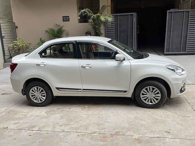 Second Hand Maruti Suzuki Dzire VXi CNG in Hyderabad