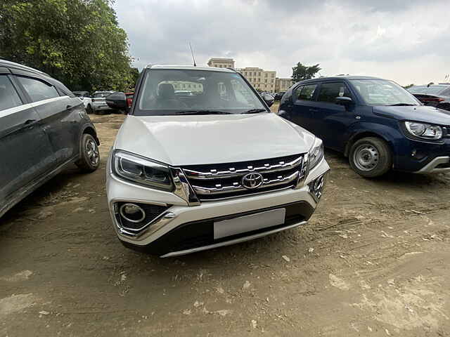 Second Hand Toyota Urban Cruiser Mid Grade MT in Lucknow