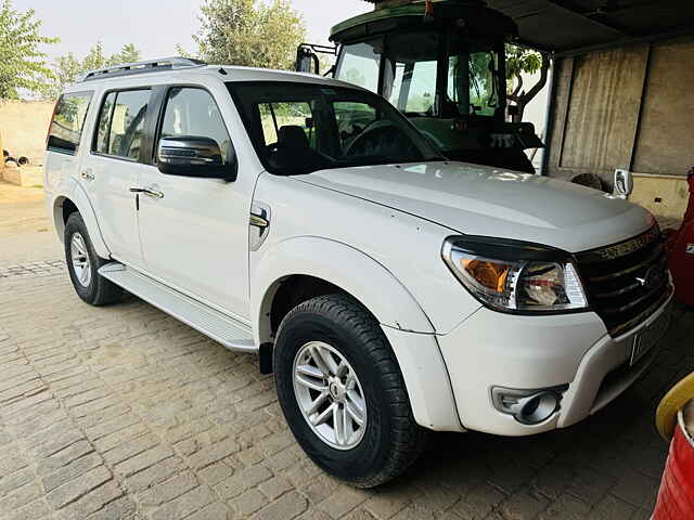 Second Hand Ford Endeavour [2009-2014] 2.5L 4x2 in Sangrur