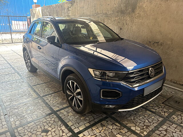 Second Hand Volkswagen T-Roc 1.5 TSI in Mumbai