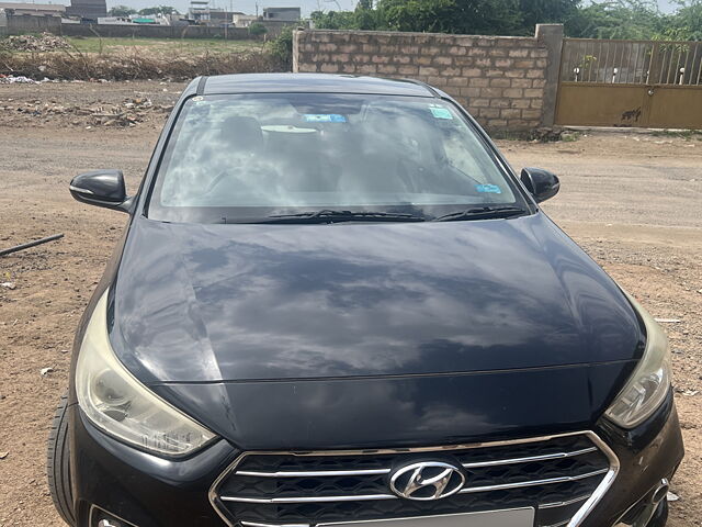 Second Hand Hyundai Verna [2017-2020] SX 1.6 CRDi in Ahmedabad