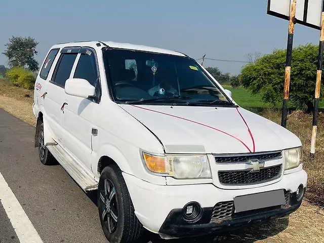 Used 2015 Chevrolet Tavera Neo 3 LS- 10 STR BS-III for sale in Harda at ...