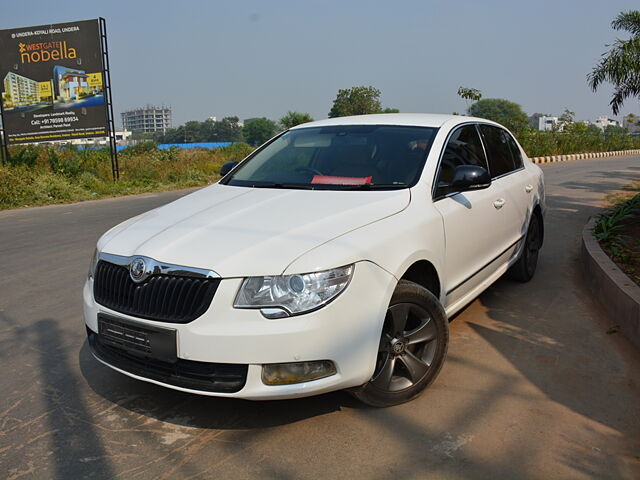 Second Hand Skoda Superb [2009-2014] Elegance 2.0 TDI CR AT in Vadodara