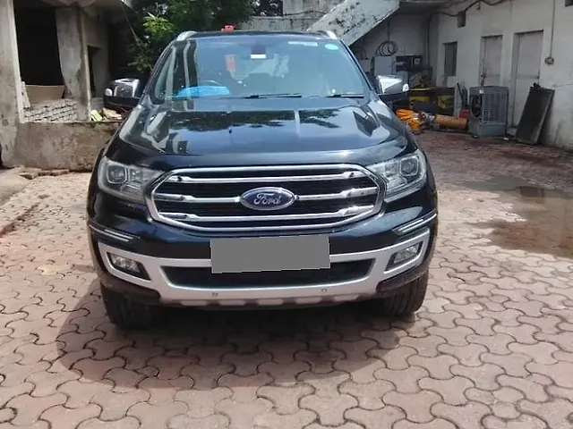 Second Hand Ford Endeavour Titanium 2.0 4x2 AT in Waidhan