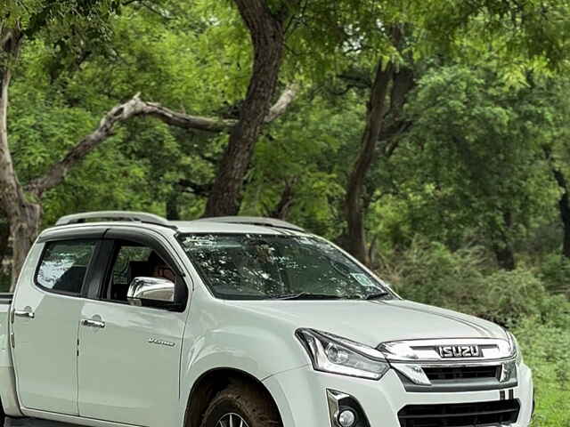 Second Hand Isuzu D-MAX V-Cross [2019-2020] Standard in Jammu