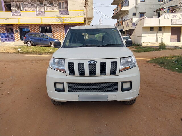 Second Hand Mahindra TUV300 T4 Plus in Bangalore