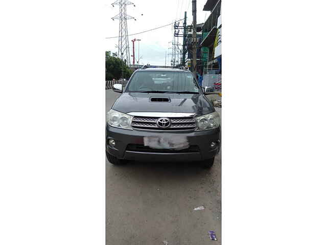 Second Hand Toyota Fortuner [2009-2012] 3.0 MT in Bangalore