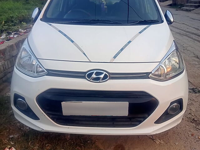 Second Hand Hyundai Grand i10 [2013-2017] Sportz 1.1 CRDi [2016-2017] in Bahraich