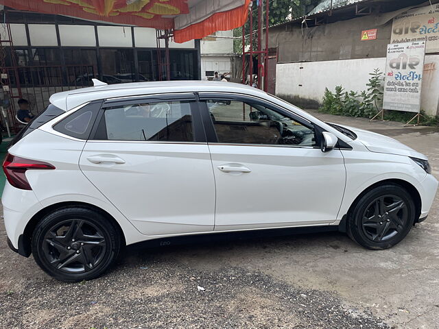 Second Hand Hyundai i20 [2020-2023] Sportz 1.2 MT [2020-2023] in Narmada