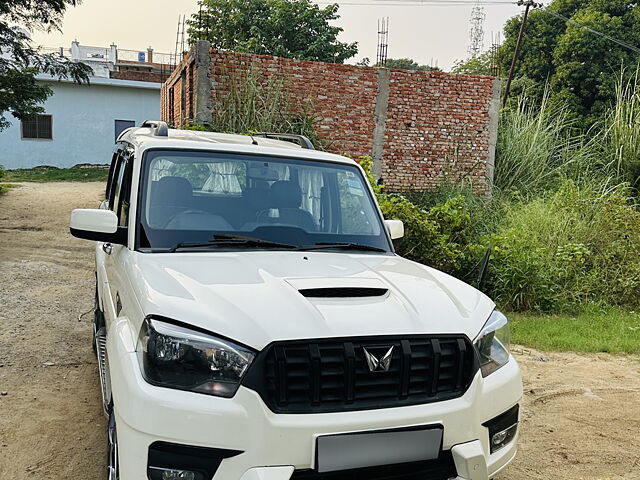 Second Hand Mahindra Scorpio S11 MT 7S in Saharanpur